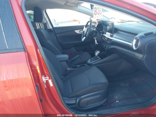 Photo 4 VIN: 3KPF24AD2NE475080 - KIA FORTE 