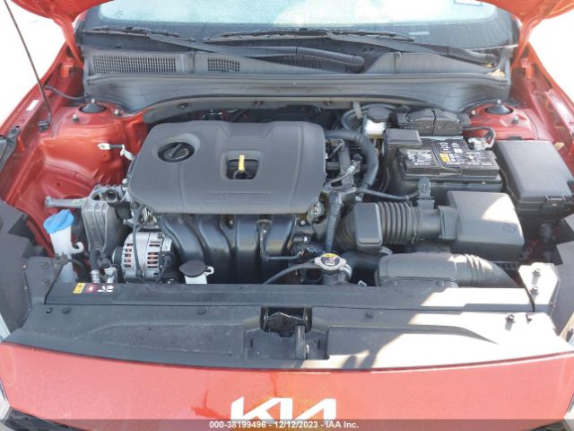 Photo 9 VIN: 3KPF24AD2NE475080 - KIA FORTE 