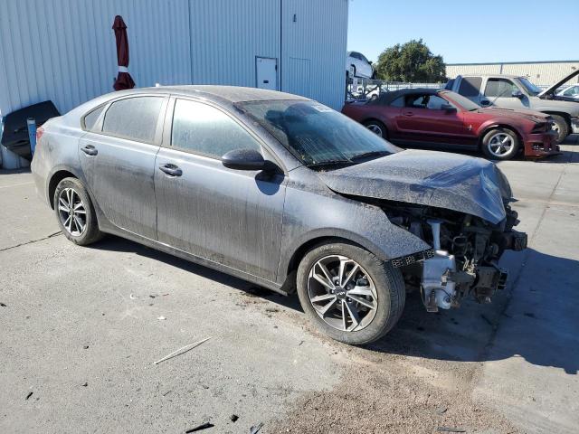 Photo 3 VIN: 3KPF24AD2NE497144 - KIA FORTE FE 