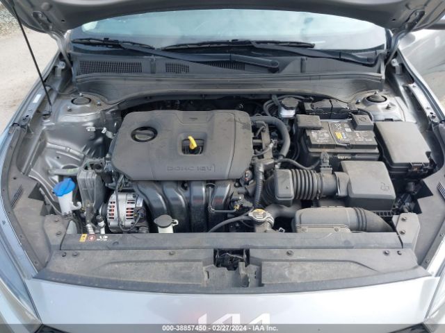 Photo 9 VIN: 3KPF24AD2NE497211 - KIA FORTE 