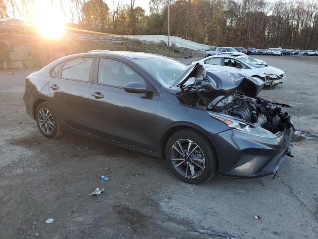 Photo 3 VIN: 3KPF24AD2NE501743 - KIA FORTE FE 