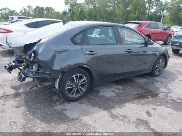 Photo 3 VIN: 3KPF24AD2PE506931 - KIA FORTE 