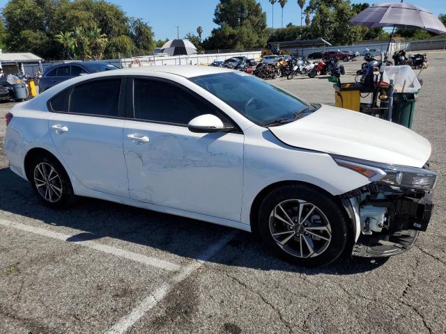 Photo 3 VIN: 3KPF24AD2PE513720 - KIA FORTE 