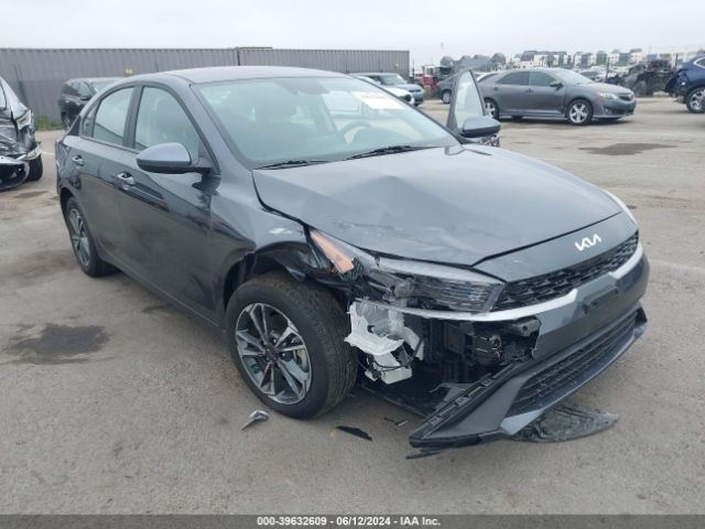 Photo 5 VIN: 3KPF24AD2PE554591 - KIA FORTE 