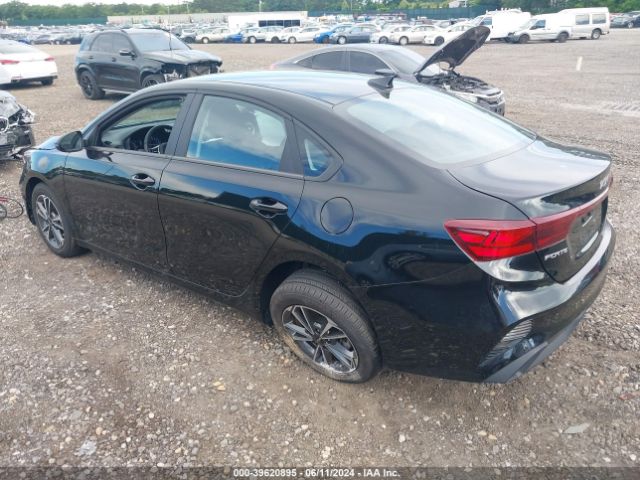 Photo 2 VIN: 3KPF24AD2PE583413 - KIA FORTE 