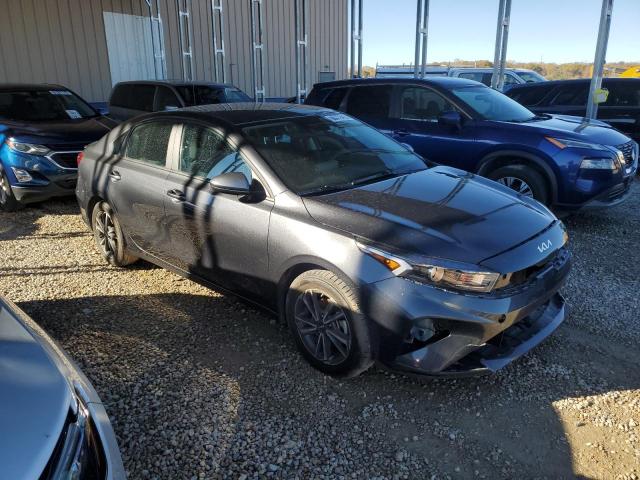 Photo 3 VIN: 3KPF24AD2PE590667 - KIA FORTE LX 