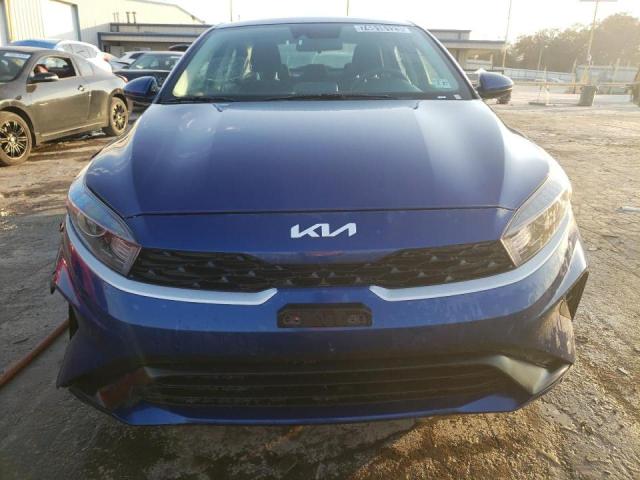 Photo 4 VIN: 3KPF24AD2PE590961 - KIA FORTE 