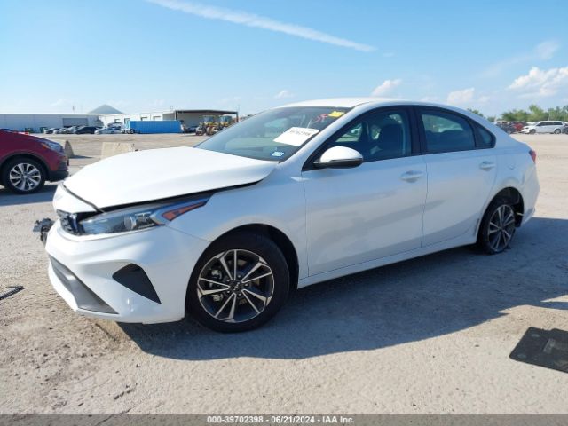 Photo 1 VIN: 3KPF24AD2PE617205 - KIA FORTE 