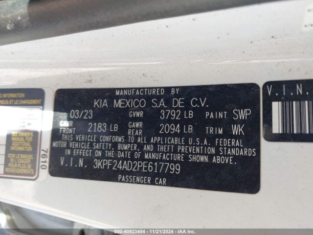 Photo 8 VIN: 3KPF24AD2PE617799 - KIA FORTE 