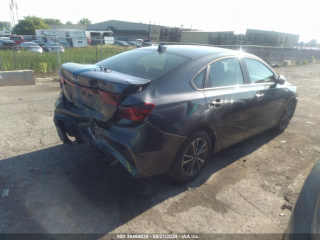 Photo 3 VIN: 3KPF24AD2PE635607 - KIA FORTE 