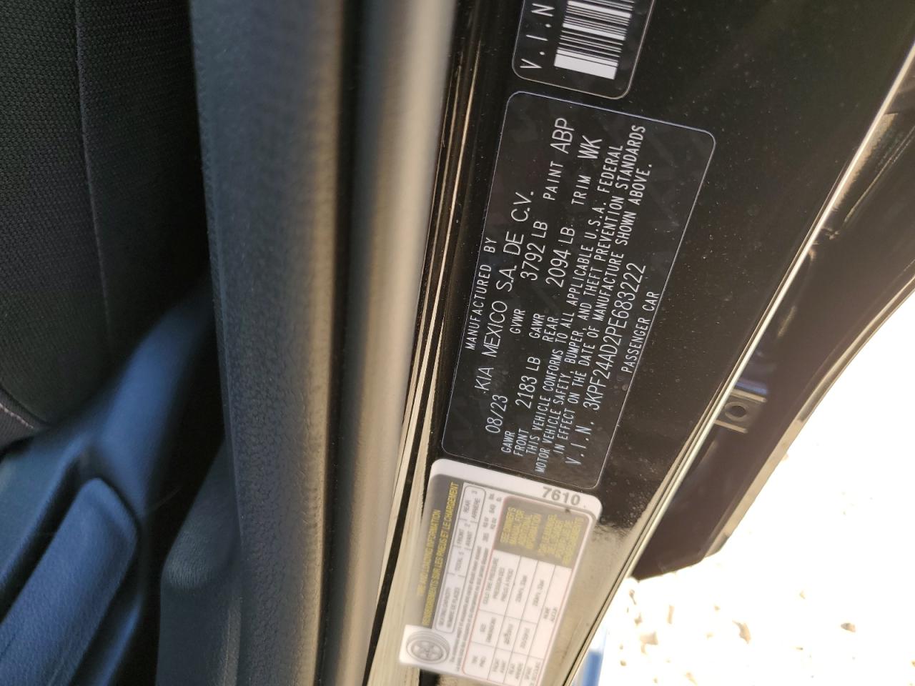 Photo 11 VIN: 3KPF24AD2PE683222 - KIA FORTE 