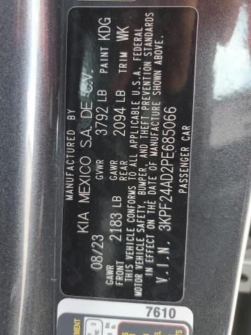 Photo 12 VIN: 3KPF24AD2PE685066 - KIA FORTE LX 