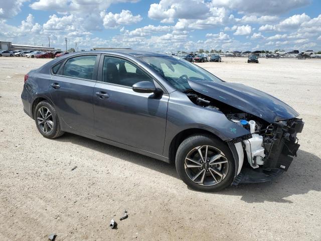 Photo 3 VIN: 3KPF24AD2PE685066 - KIA FORTE LX 