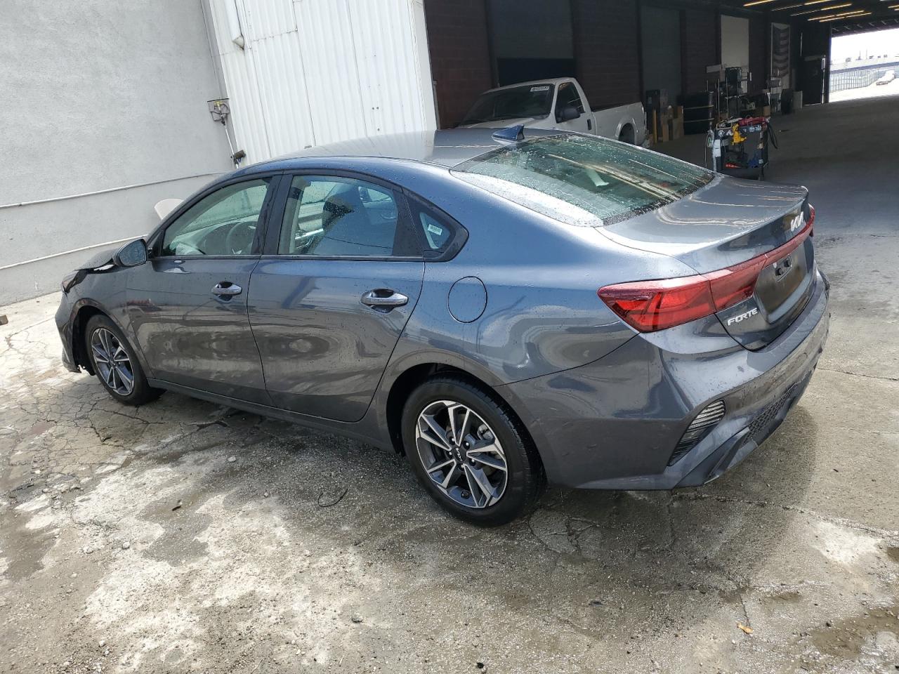 Photo 1 VIN: 3KPF24AD2RE695034 - KIA FORTE 