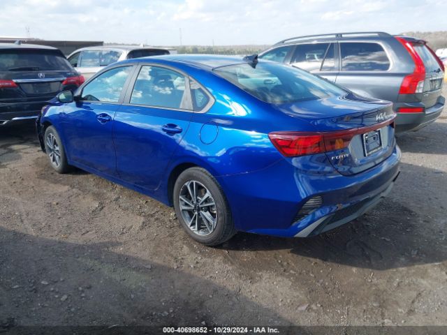 Photo 2 VIN: 3KPF24AD2RE730669 - KIA FORTE 