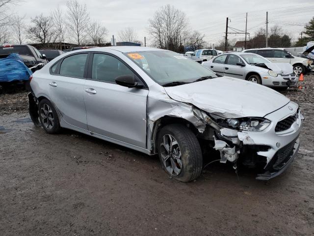 Photo 3 VIN: 3KPF24AD3KE006284 - KIA FORTE 