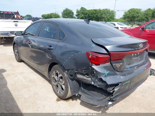 Photo 2 VIN: 3KPF24AD3KE008150 - KIA FORTE 