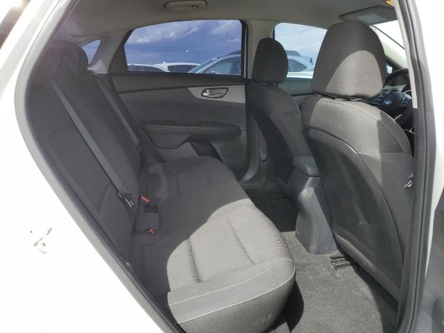 Photo 9 VIN: 3KPF24AD3KE011047 - KIA FORTE FE 