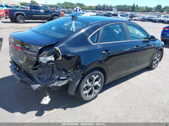 Photo 3 VIN: 3KPF24AD3KE016894 - KIA FORTE 