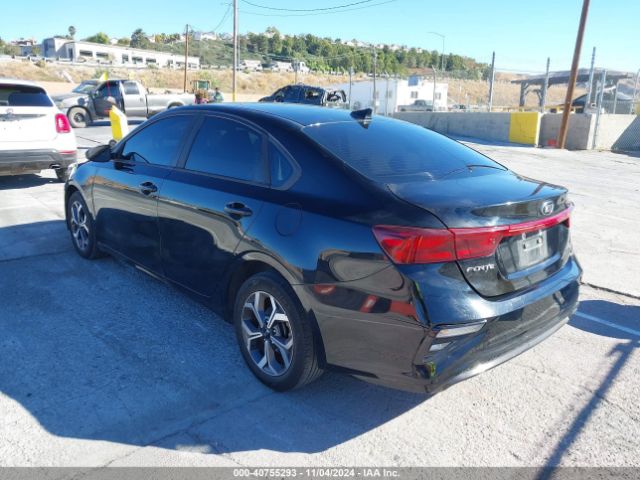 Photo 2 VIN: 3KPF24AD3KE020606 - KIA FORTE 