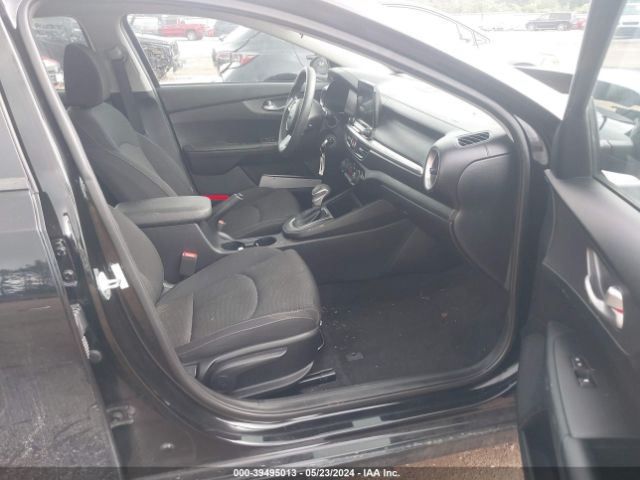 Photo 4 VIN: 3KPF24AD3KE025174 - KIA FORTE 