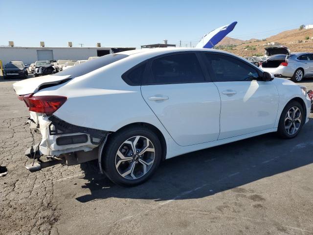 Photo 2 VIN: 3KPF24AD3KE040810 - KIA FORTE FE 