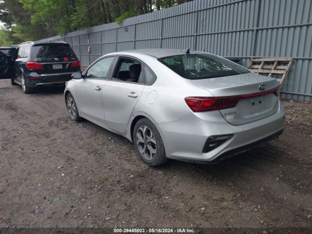 Photo 2 VIN: 3KPF24AD3KE067599 - KIA FORTE 