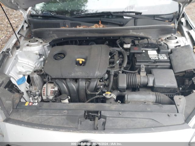 Photo 9 VIN: 3KPF24AD3KE067599 - KIA FORTE 