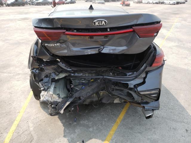 Photo 8 VIN: 3KPF24AD3KE070938 - KIA FORTE FE 