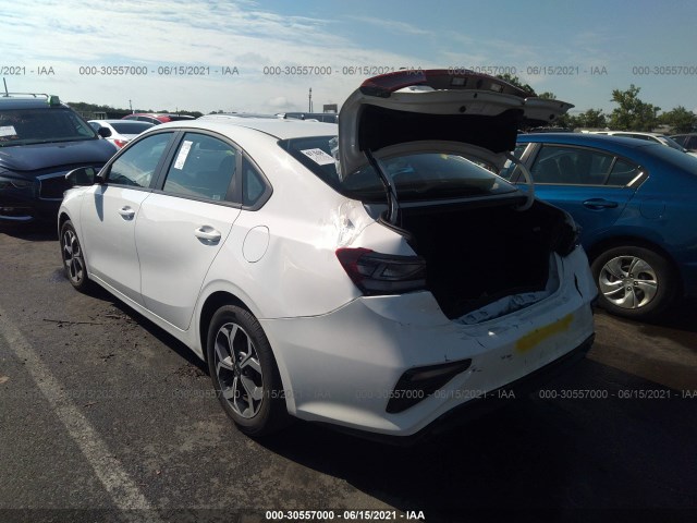 Photo 2 VIN: 3KPF24AD3KE090509 - KIA FORTE 