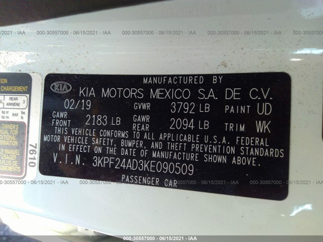 Photo 8 VIN: 3KPF24AD3KE090509 - KIA FORTE 