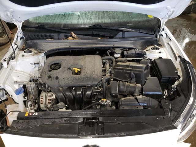 Photo 6 VIN: 3KPF24AD3KE092230 - KIA FORTE FE 