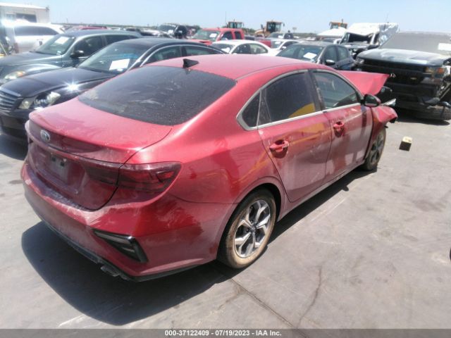 Photo 3 VIN: 3KPF24AD3KE121872 - KIA FORTE 