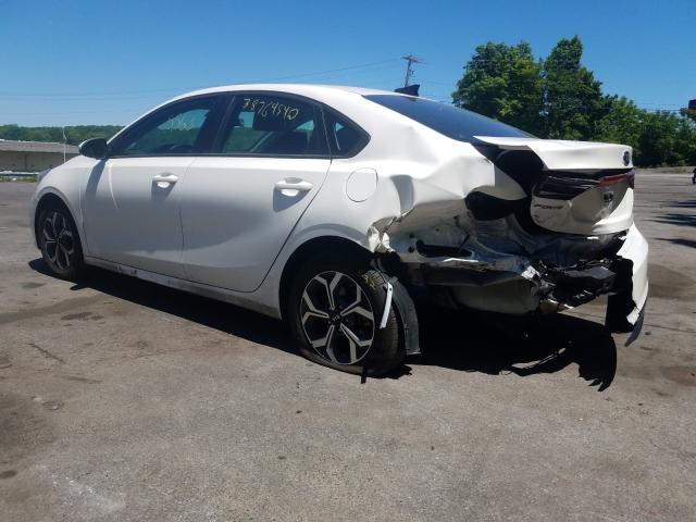 Photo 2 VIN: 3KPF24AD3KE125257 - KIA FORTE FE 