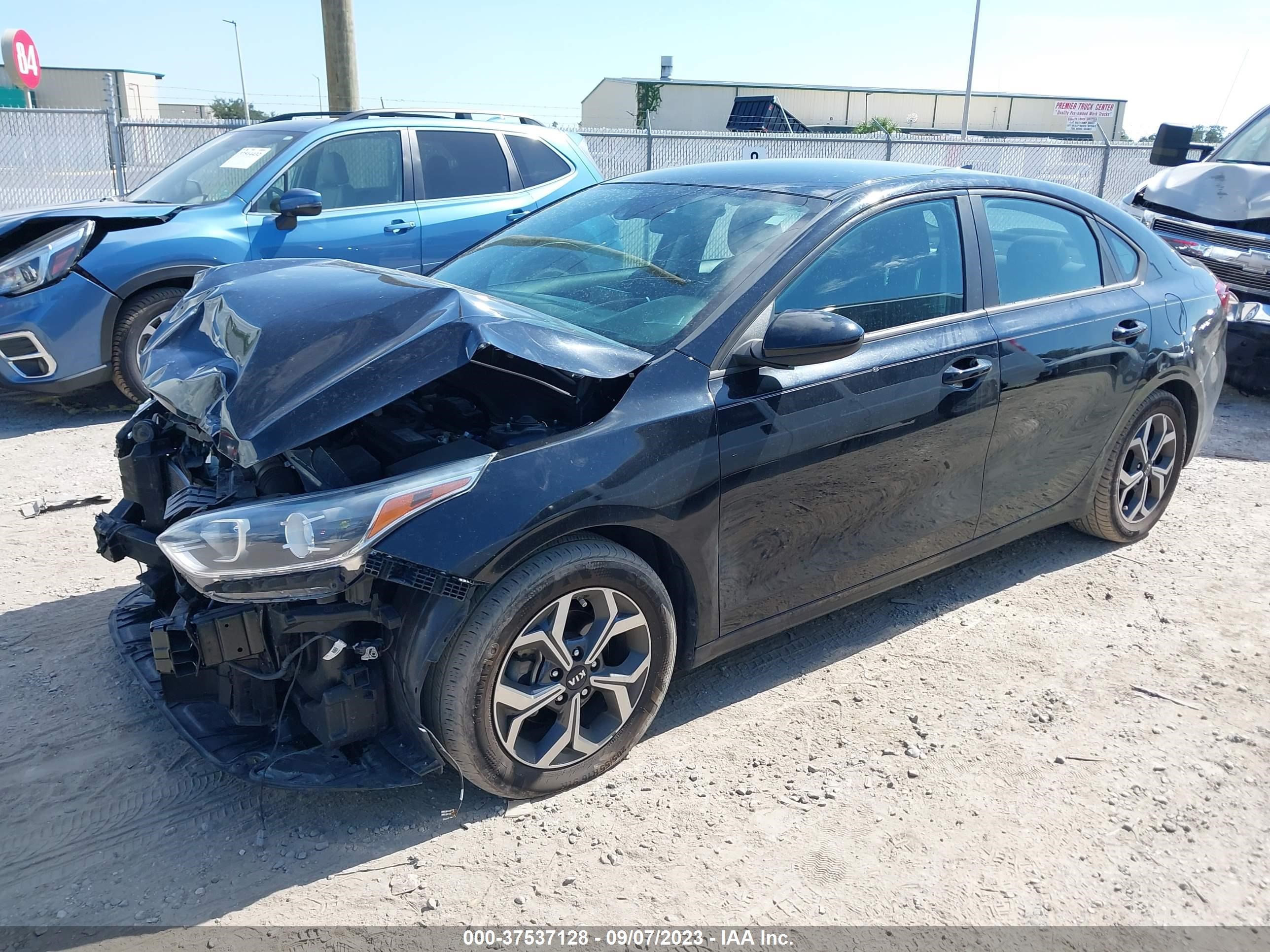 Photo 1 VIN: 3KPF24AD3LE239499 - KIA FORTE 