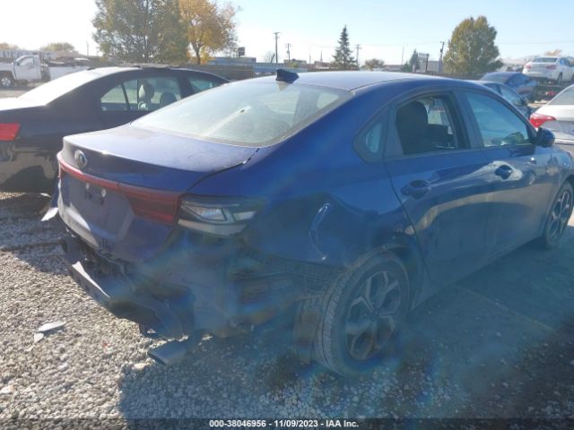 Photo 3 VIN: 3KPF24AD3ME306247 - KIA FORTE 