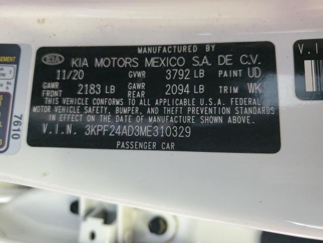 Photo 11 VIN: 3KPF24AD3ME310329 - KIA FORTE 