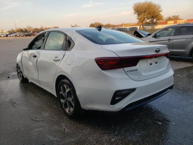 Photo 2 VIN: 3KPF24AD3ME310640 - KIA FORTE FE 