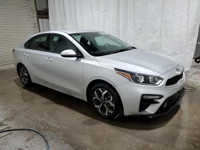 Photo 3 VIN: 3KPF24AD3ME311433 - KIA FORTE FE 