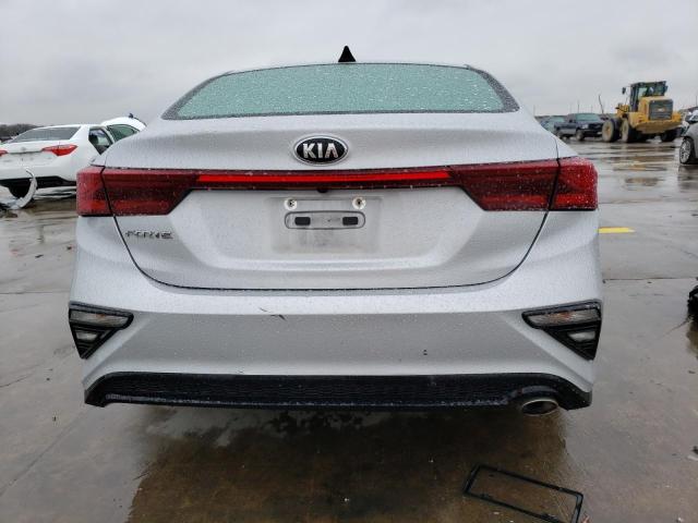 Photo 5 VIN: 3KPF24AD3ME339278 - KIA FORTE FE 