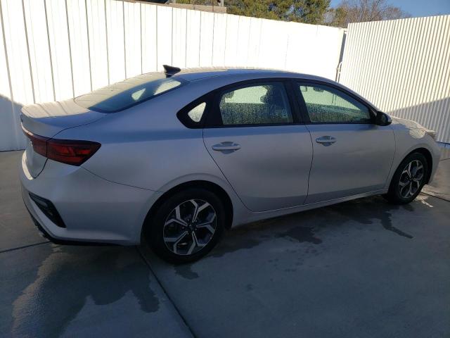 Photo 2 VIN: 3KPF24AD3ME340317 - KIA FORTE 