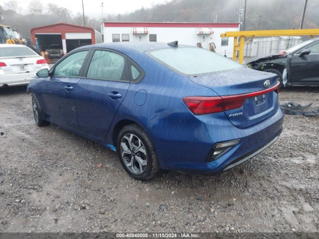 Photo 2 VIN: 3KPF24AD3ME343377 - KIA FORTE 