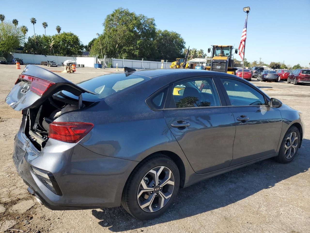 Photo 2 VIN: 3KPF24AD3ME346473 - KIA FORTE 