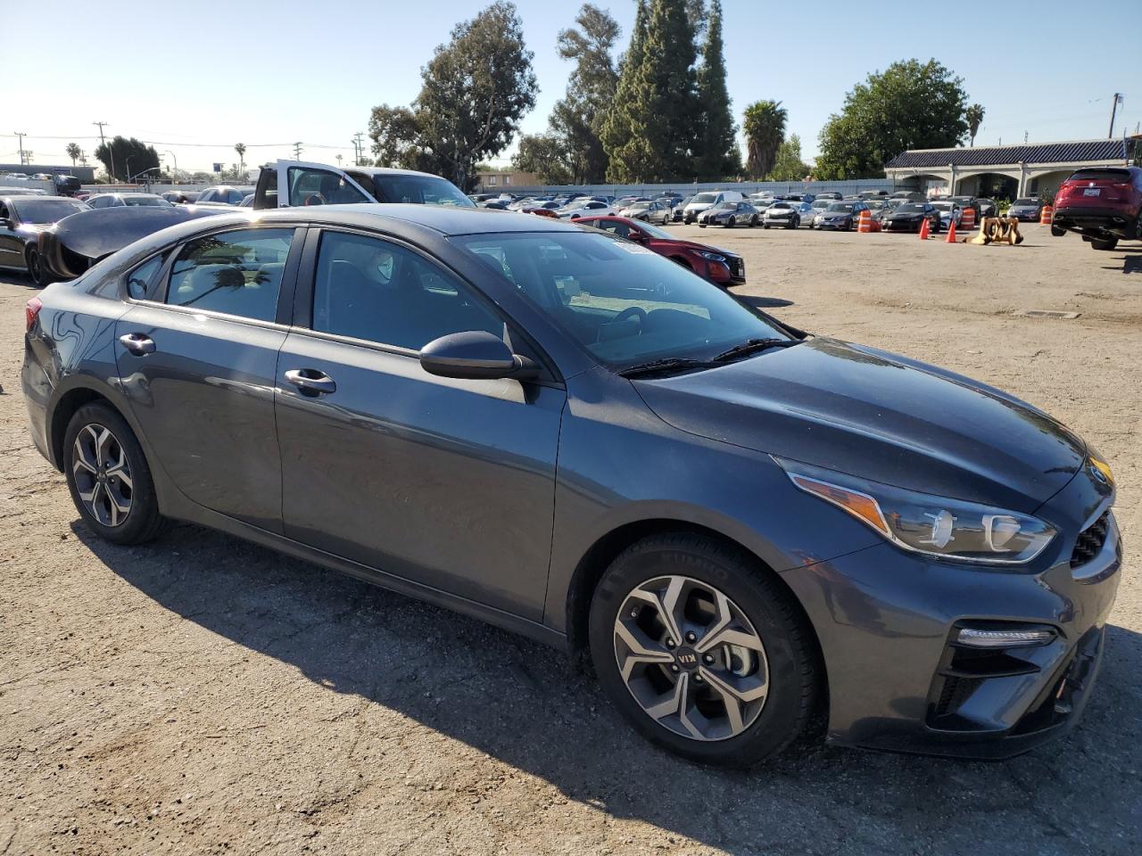 Photo 3 VIN: 3KPF24AD3ME346473 - KIA FORTE 