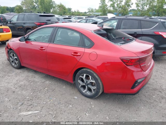 Photo 2 VIN: 3KPF24AD3ME352581 - KIA FORTE 