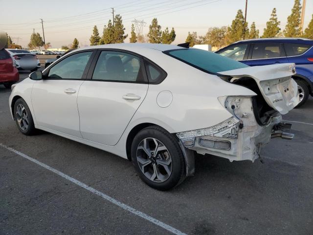 Photo 1 VIN: 3KPF24AD3ME354279 - KIA FORTE FE 