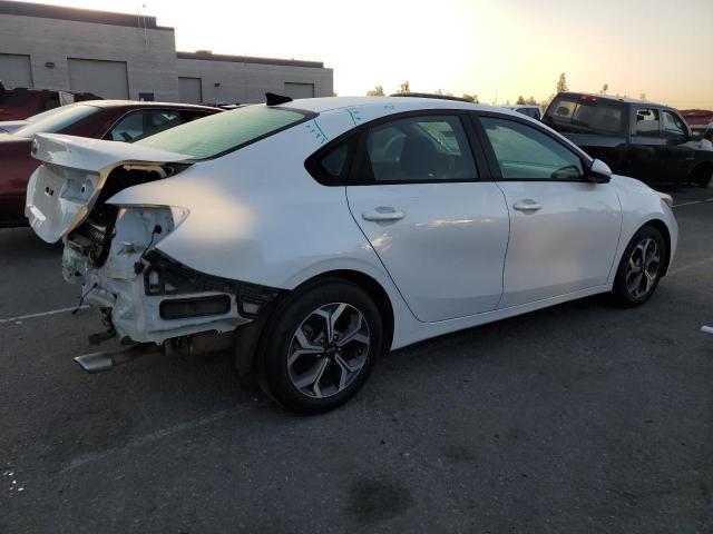 Photo 2 VIN: 3KPF24AD3ME354279 - KIA FORTE FE 