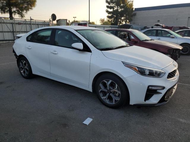 Photo 3 VIN: 3KPF24AD3ME354279 - KIA FORTE FE 