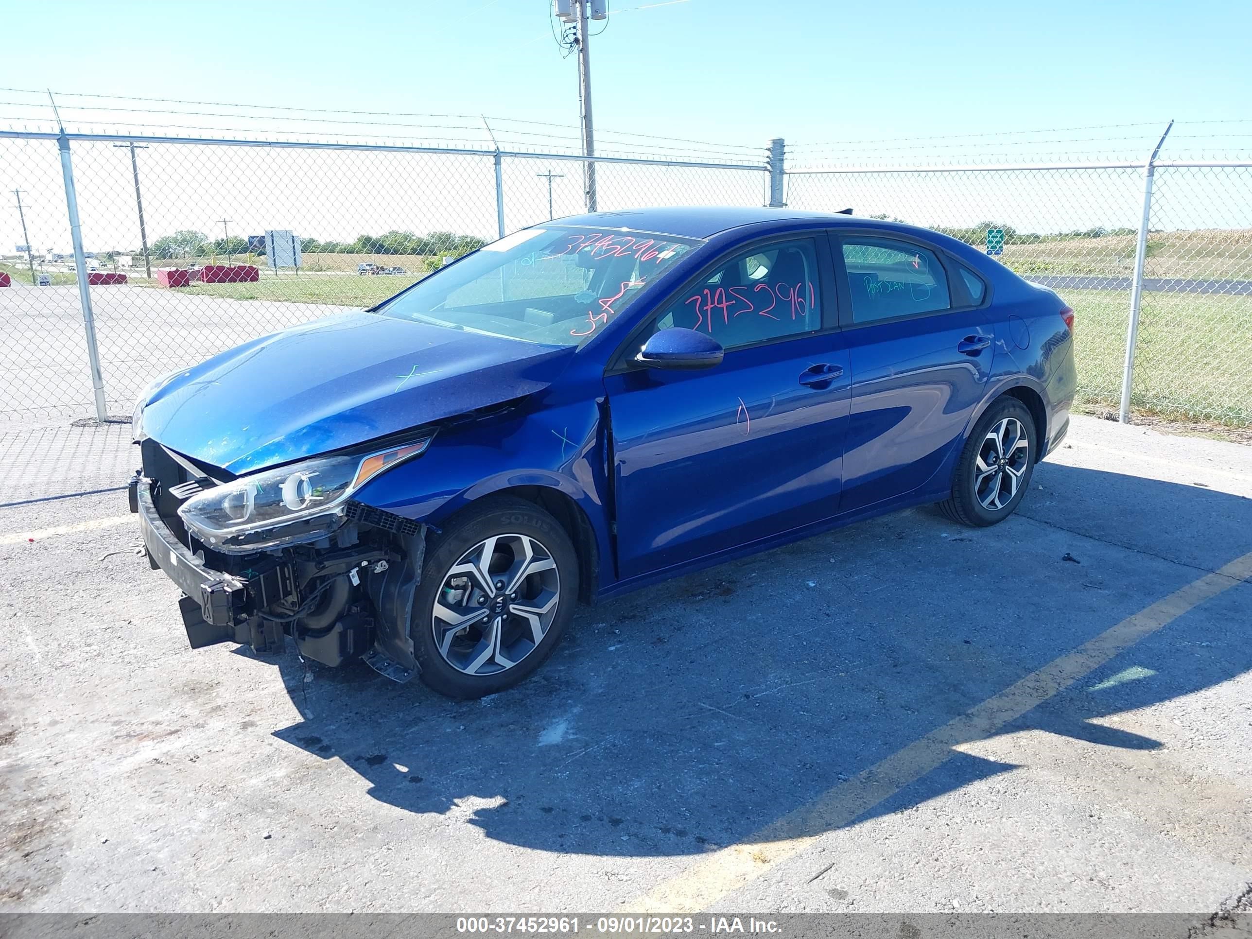 Photo 1 VIN: 3KPF24AD3ME354590 - KIA FORTE 