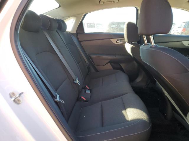 Photo 9 VIN: 3KPF24AD3ME355237 - KIA FORTE FE 